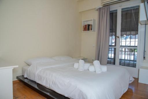 Theodore'S Maisonette Next To The Metro Station Atene Esterno foto